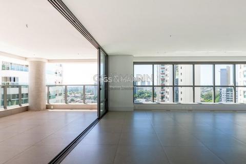 Apartamento à venda no Ed. Le Rêve, na Gleba Palhano