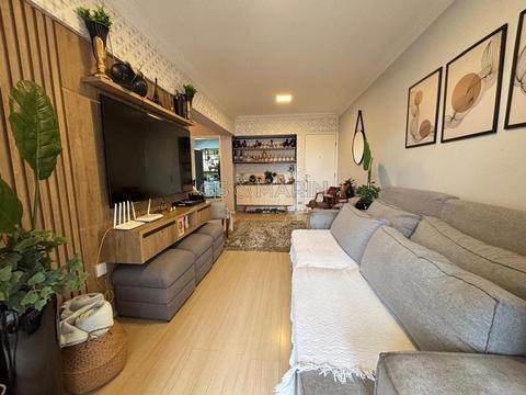 Apartamento à venda no Ed. Acapulco, no Centro de Londrina