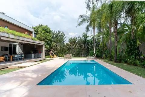 Casa à venda no Cond. Residencial Tucanos, em Londrina