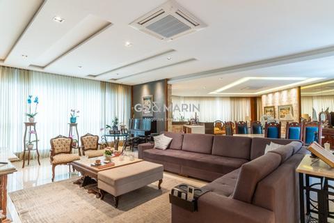 Apartamento à venda no Ed. Residencial Porto Madero, em Londrina