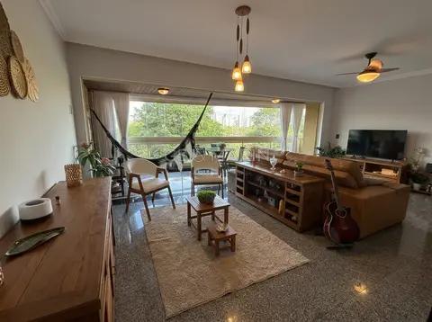 Apartamento com vista lago à venda no Ed. Four Seasons, em Londrina