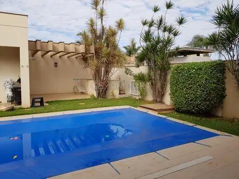 Casa à venda no Cond. Vivendas do Arvoredo, em Londrina