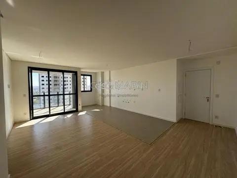 Apartamento à venda no Ed. Sense, em Londrina