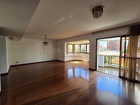 Apartamento à venda no Ed. Jabur, no Centro de Londrina
