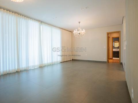Apartamento à venda no Ed. Élégance, Gleba Palhano